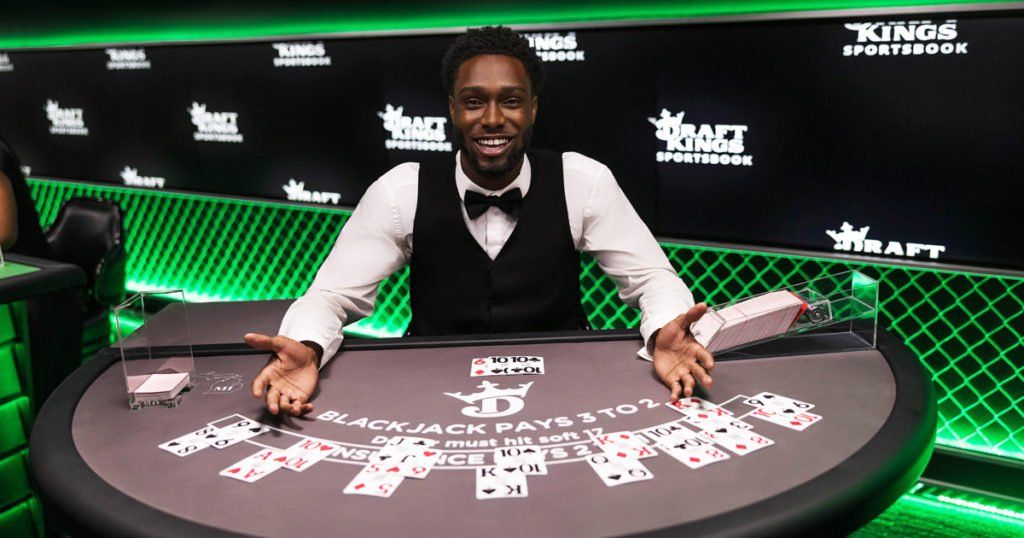 what-are-live-dealer-casinos-how-do-they-work_1.jpeg